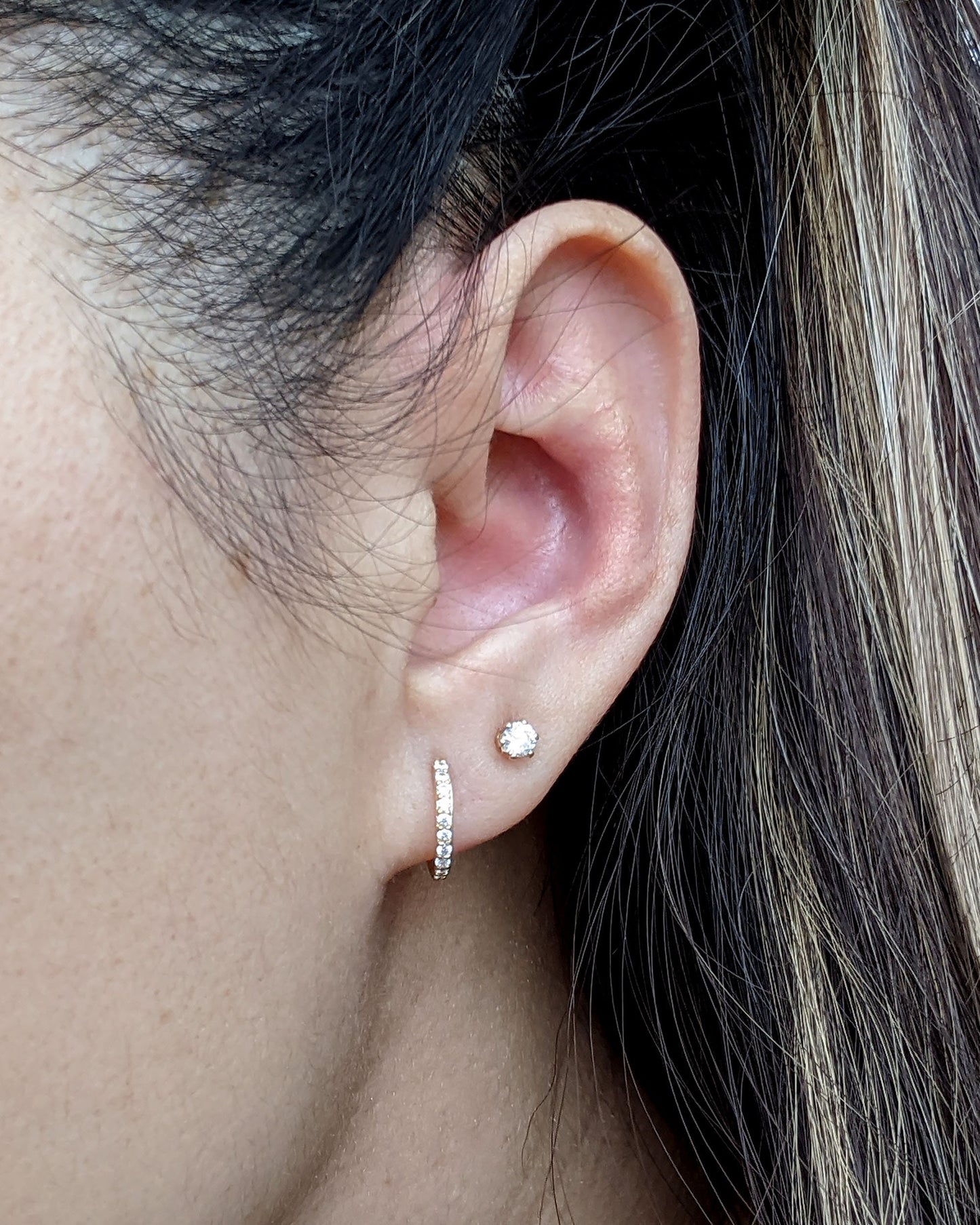 Small hoop earrings Surgical steel earrings Forward helix earring Stud CZ Conch piercing Tragus piercing Cartilage hoop Nose/Septum ring 8mm StudioVy