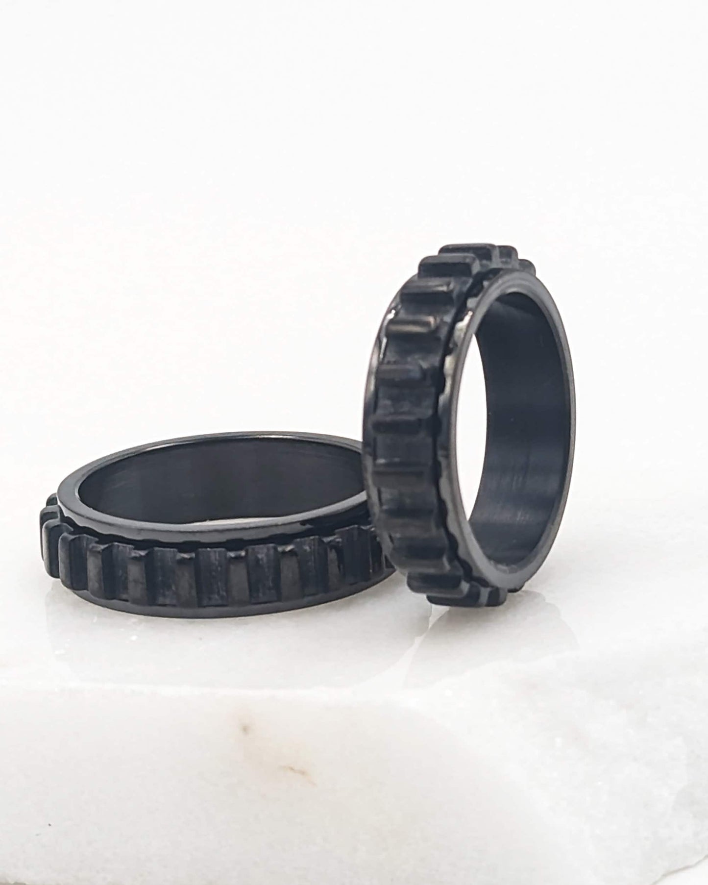 Fidget ring/Spinner ring/Anxiety ring with horizontal spinning gear StudioVy